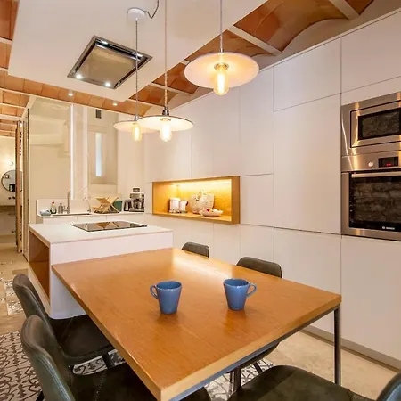 Luxurious Barri Vell House - Heart Of The Old Town