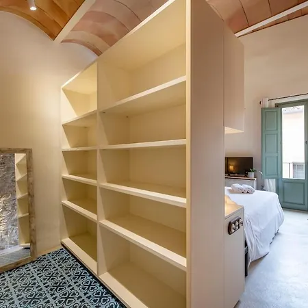 Luxurious Barri Vell House - Heart Of The Old Town *