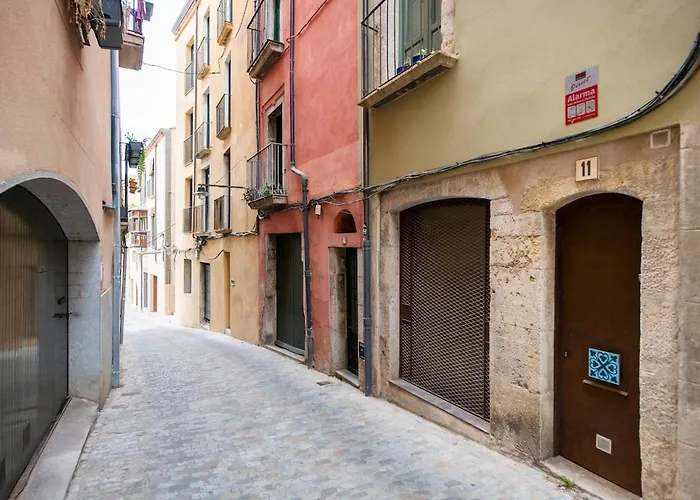 Luxurious Barri Vell House - Heart Of The Old Town Girona