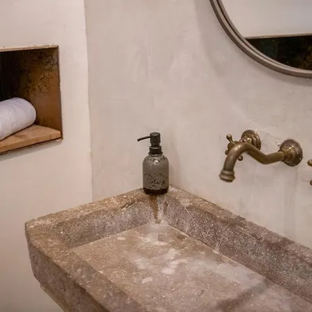 Luxurious Barri Vell House - Heart Of The Old Town * خيرونا